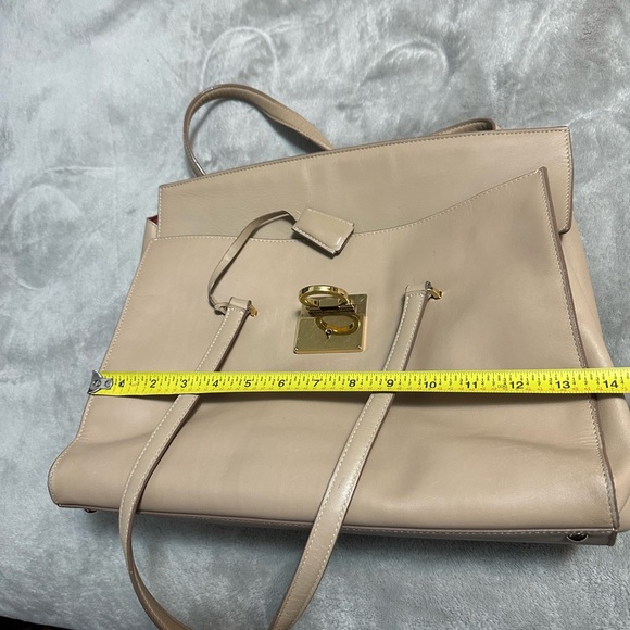 Salvatore Ferragamo women bag - Picture 9 of 13